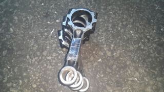 Nan navara 2005-2013 model araçlara ait çıkma piston kolu